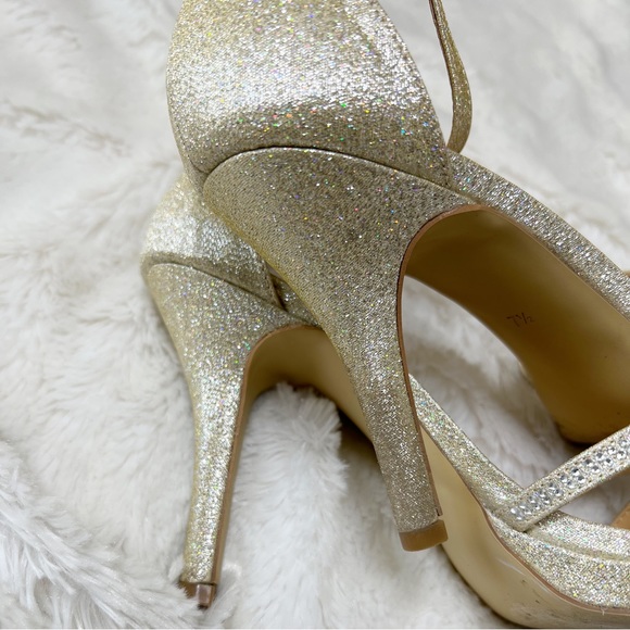 IOB Badgley Mischka Vita Open Toe Ankle Strap Stiletto Heels Gold Glitter 7.5 - Picture 7 of 14